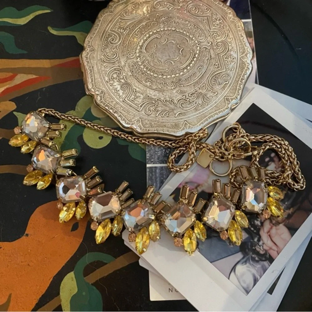 Banana Republic Yellow & Clear Rhinestone Sunburst Statement Necklace Gold Tone - Picture 6 of 7